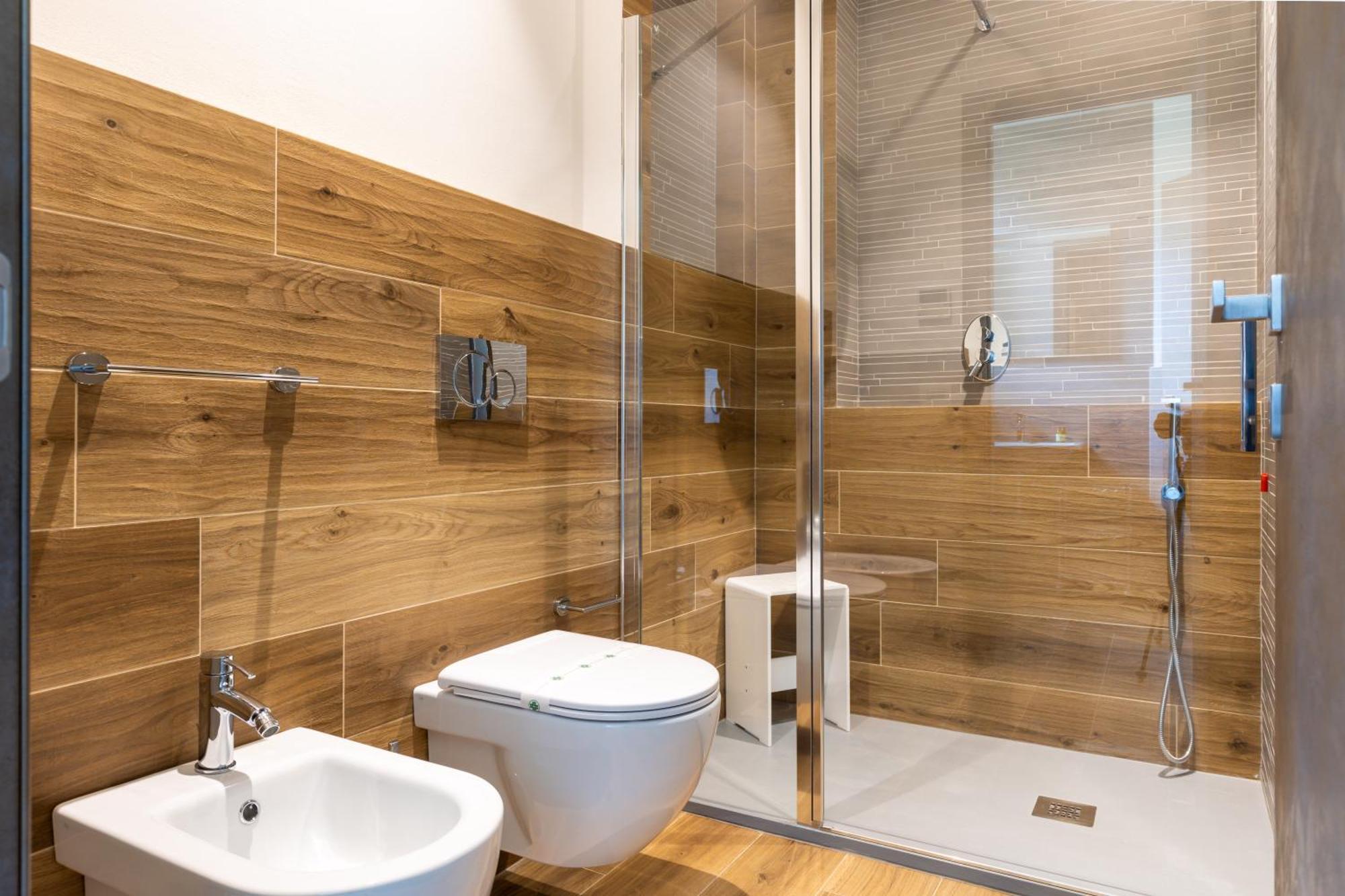 Exclusive Perugia Getaway - Apartments With Shared Pool & Parking Exterior photo