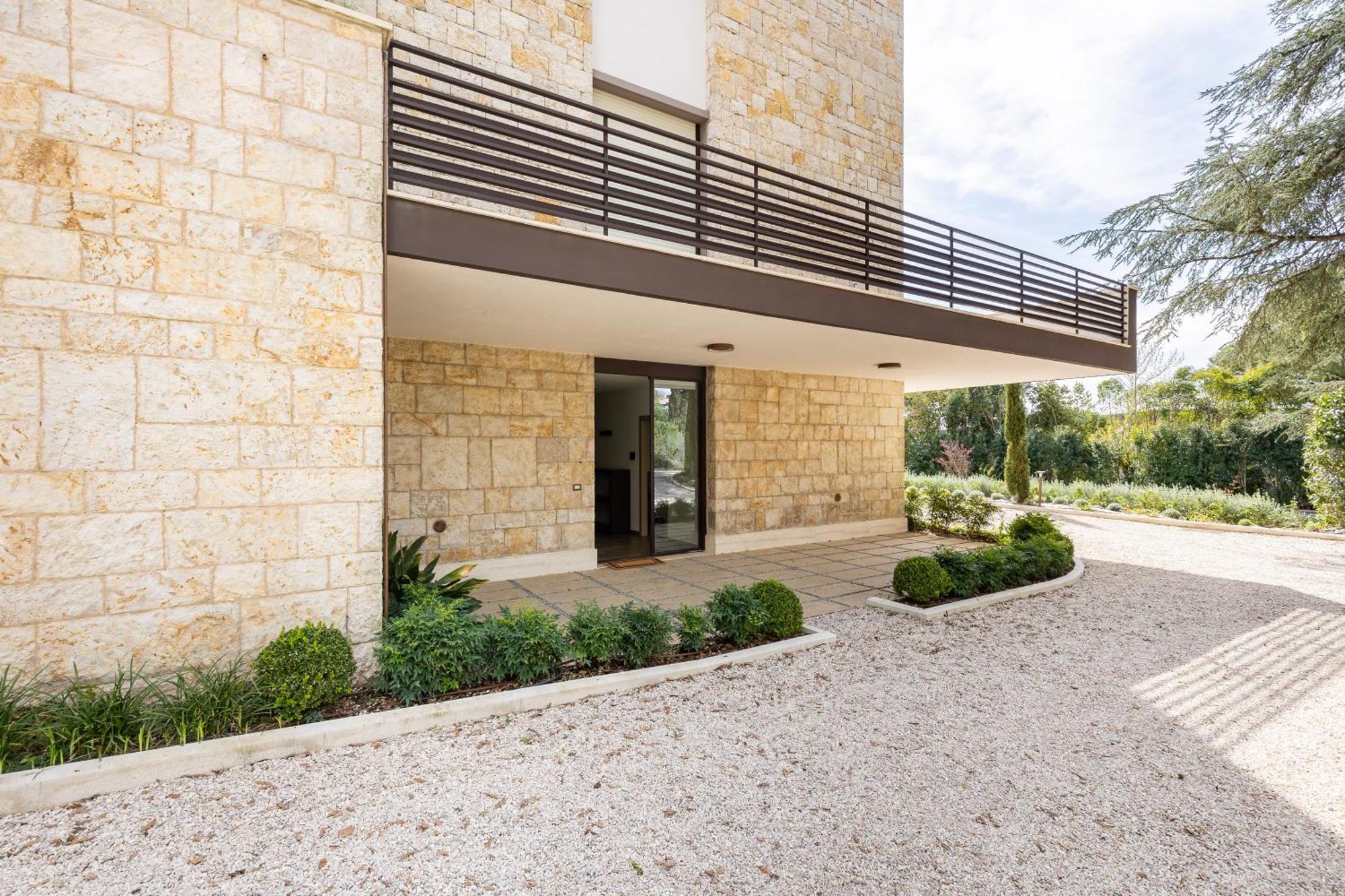 Exclusive Perugia Getaway - Apartments With Shared Pool & Parking Exterior photo